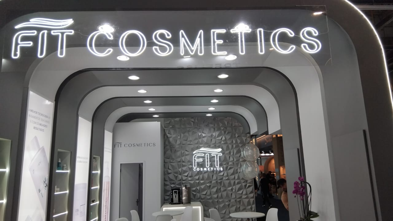 2024-09-stand-showy-fitcosmetics-beautyfair-centernorte-02