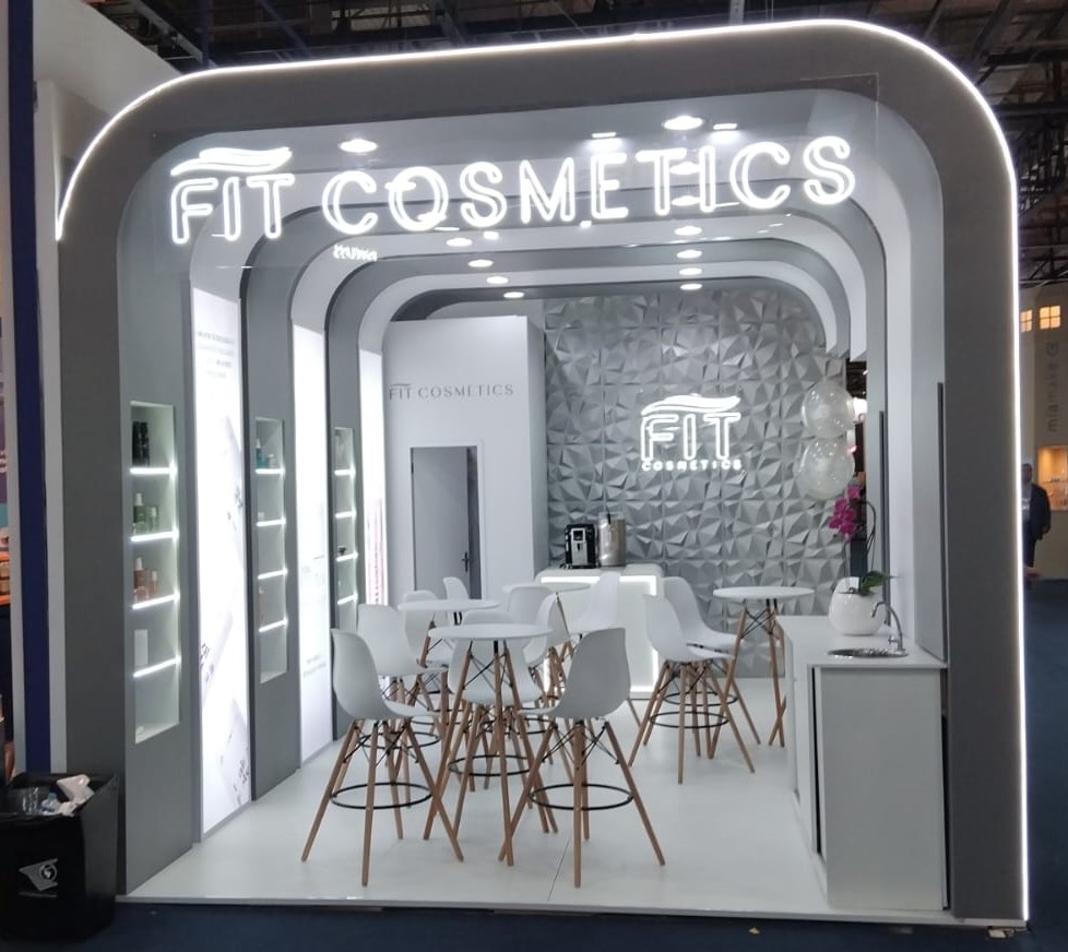 2024-09-stand-showy-fitcosmetics-beautyfair-centernorte-10