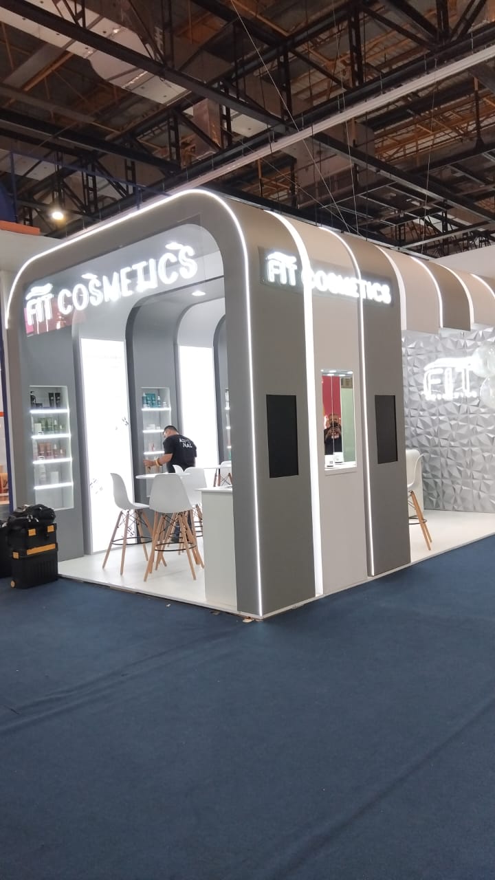 2024-09-stand-showy-fitcosmetics-beautyfair-centernorte-15