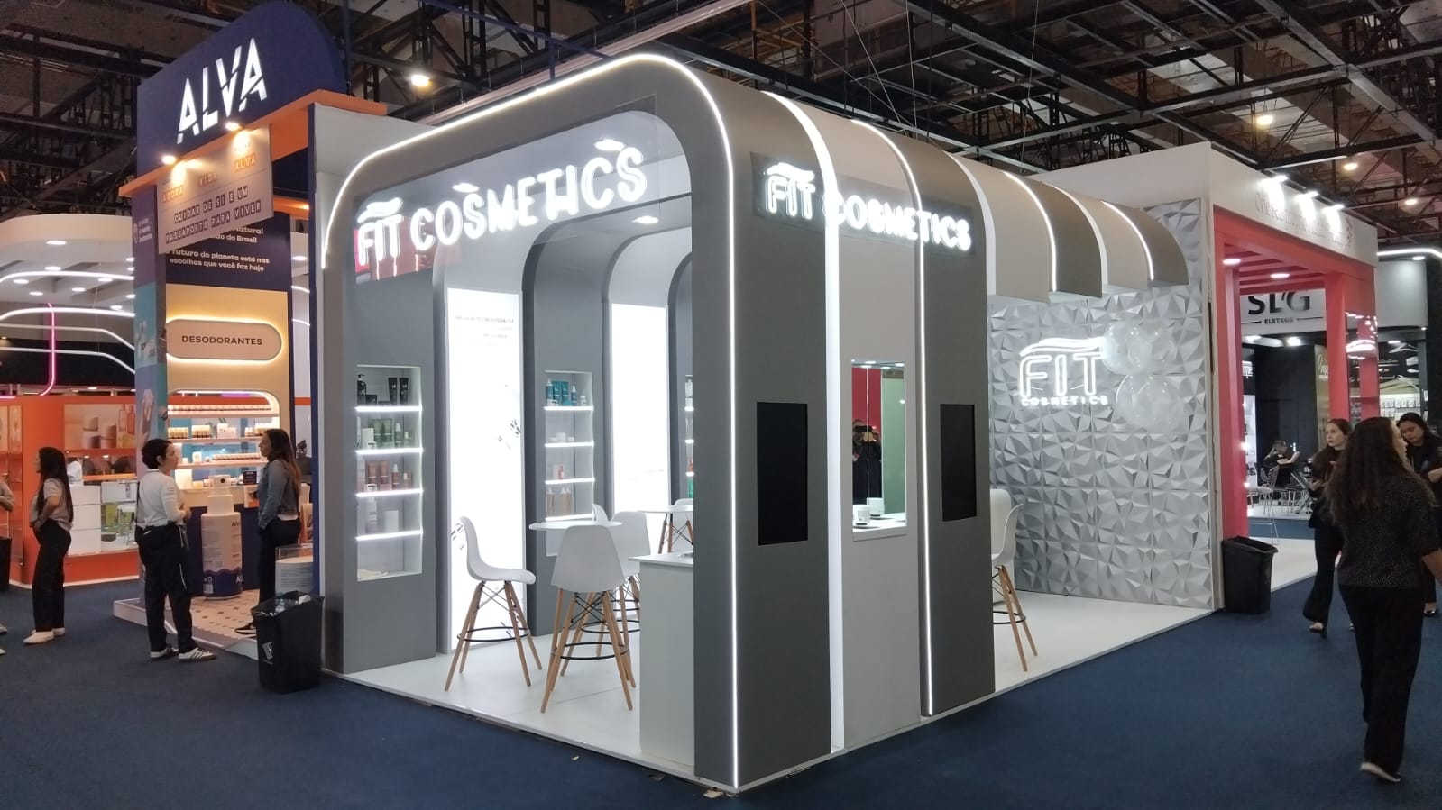 2024-09-stand-showy-fitcosmetics-beautyfair-centernorte-21